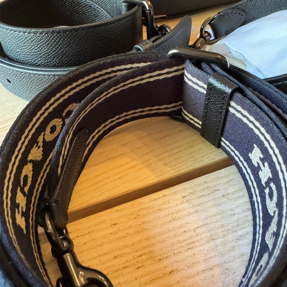 Coach Hobo Crossbody Bag - Picture 2 of 9
